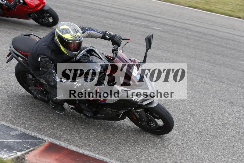 /19 26.05.2025 FREERIDE Training ADR/Gruppe M/16